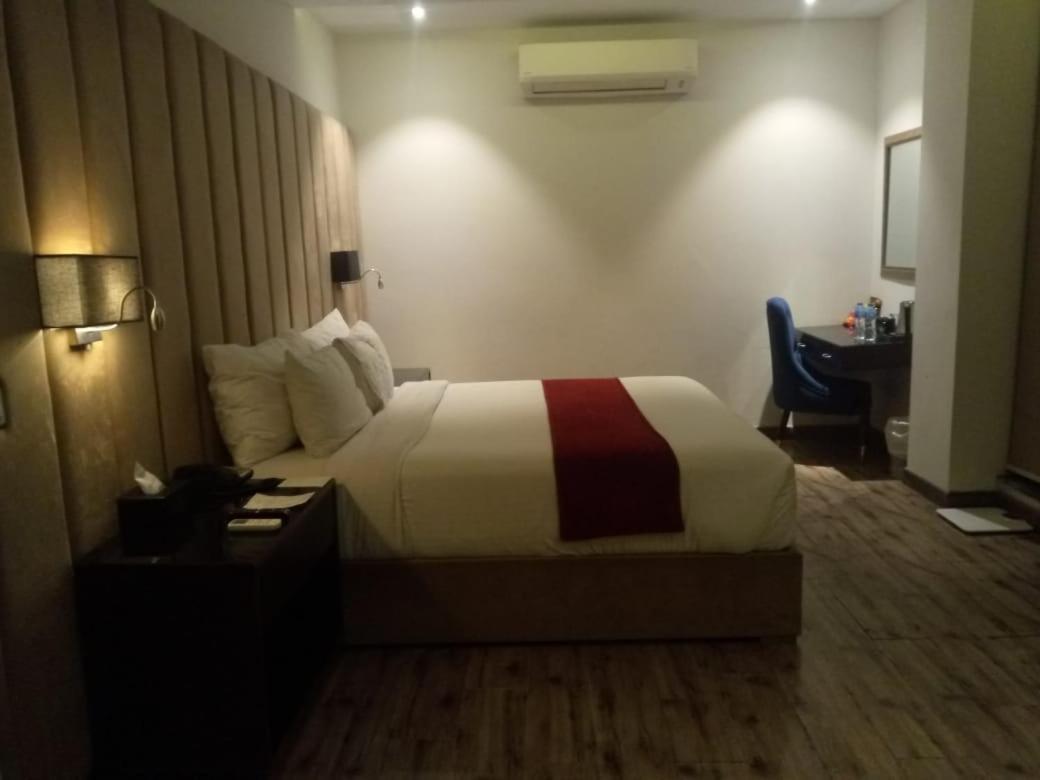 Grand Ittehad Boutique Hotel Lahore Ngoại thất bức ảnh